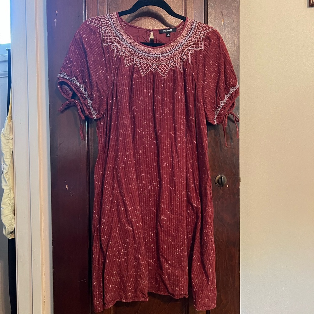 Madewell embroidered tie sleeve mini dress - size small.